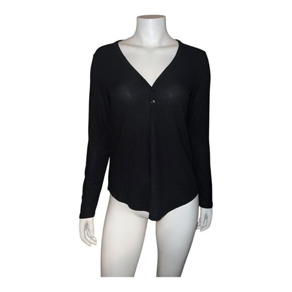 Athleta Women's Wind Down Sleep Top Henley Black Medium NWOT - Picture 4 of 10